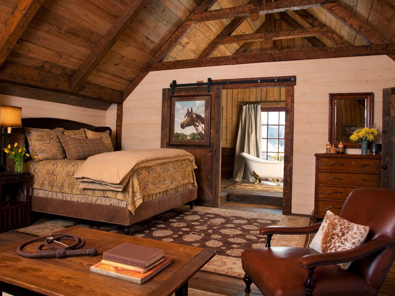 Bath bed Bedroom charming cozy extravagant homey Luxury Rustic Trip Ideas view warm indoor Living room table floor ceiling property chair living room estate log cabin home house cottage furniture farmhouse hardwood interior design wood real estate Villa area dining table