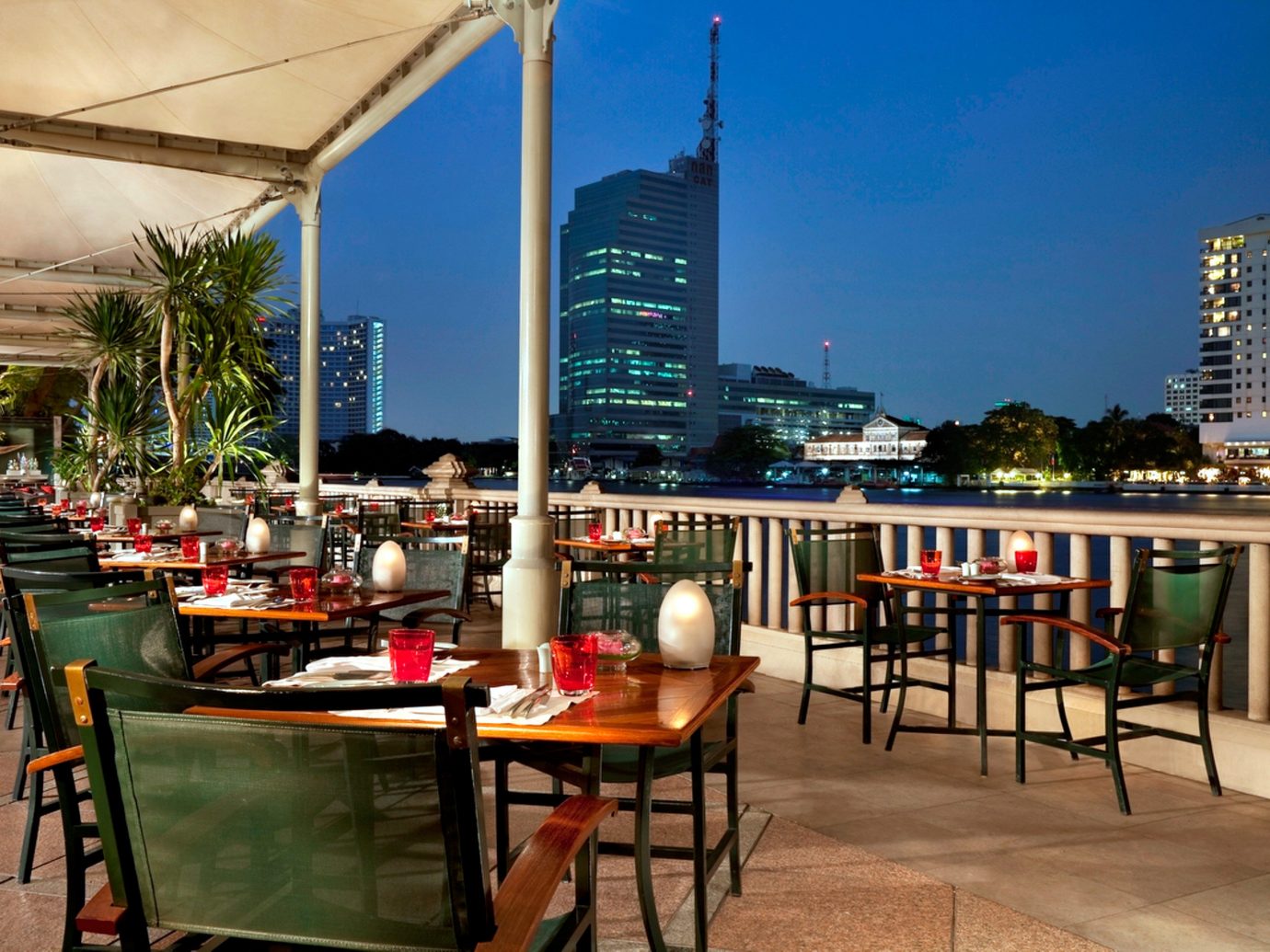 City Dining Drink Eat Hotels Patio Terrace Waterfront sky table chair outdoor restaurant plaza condominium Resort area