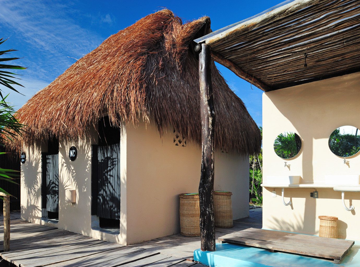 Eco Hotels Island Solo Travel Villa house property vacation Architecture estate home hut Resort thatching cottage hacienda furniture