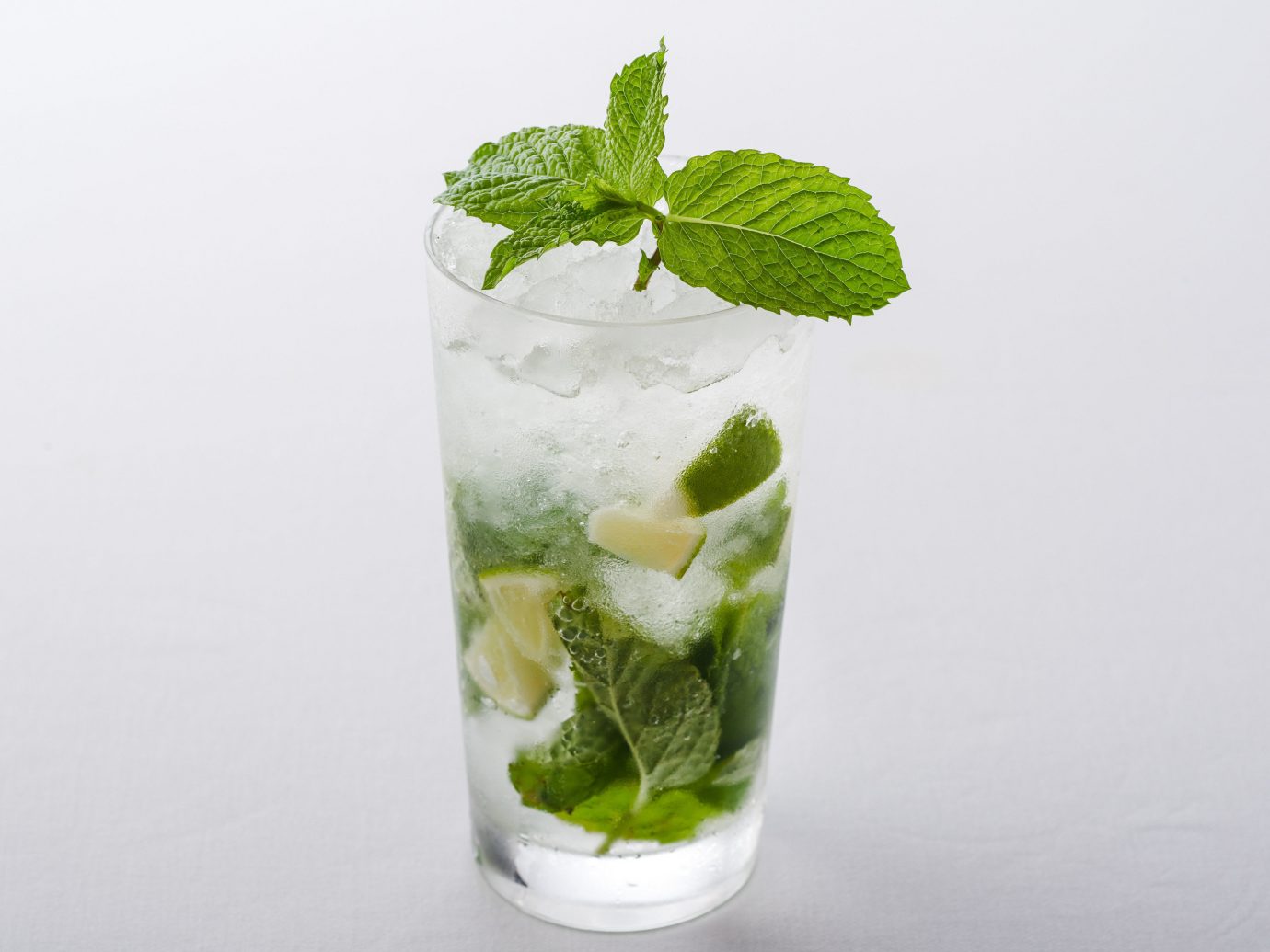 Trip Ideas mojito Drink plant cocktail mint julep the rickey non alcoholic beverage limonana cocktail garnish green rebujito lime juice limeade vodka and tonic lime health shake gin and tonic spritzer garnish dessert