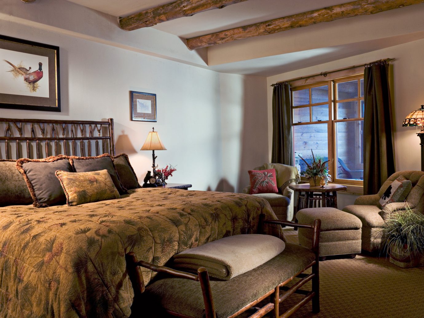 Bedroom Country Hotels Luxury New York Romantic Romantic Hotels Rustic Suite indoor wall sofa room floor ceiling window Living property estate living room home cottage interior design real estate hardwood decorated furniture farmhouse Villa