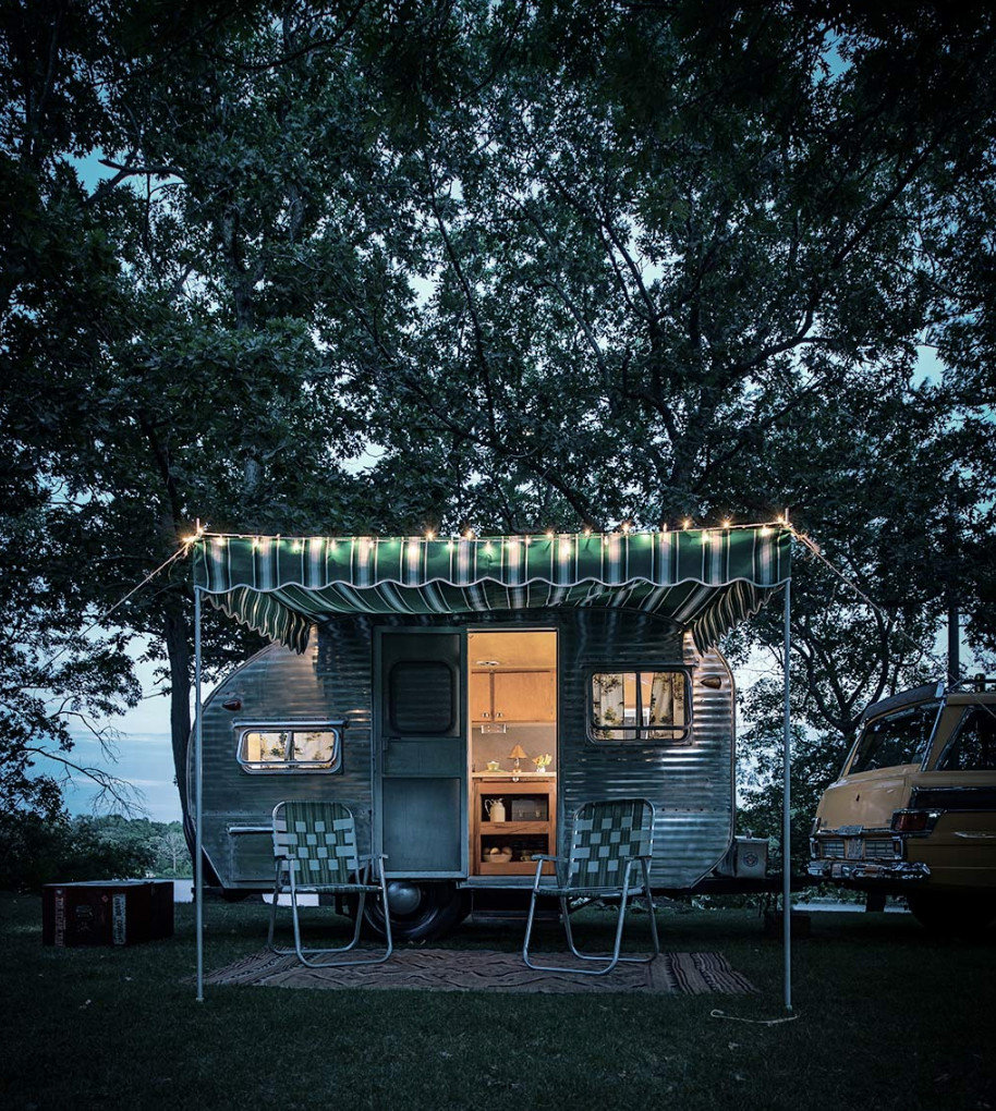 Hotels tree outdoor house night home lighting backyard log cabin