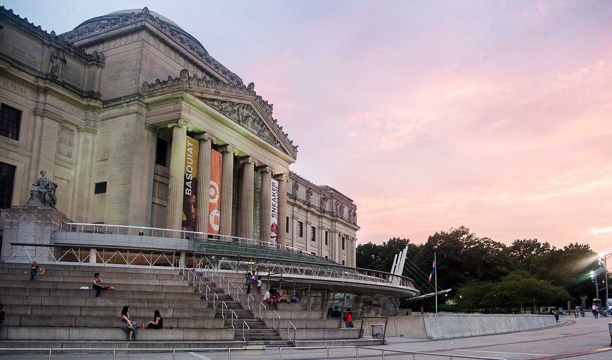 Brooklyn Museum during sunset