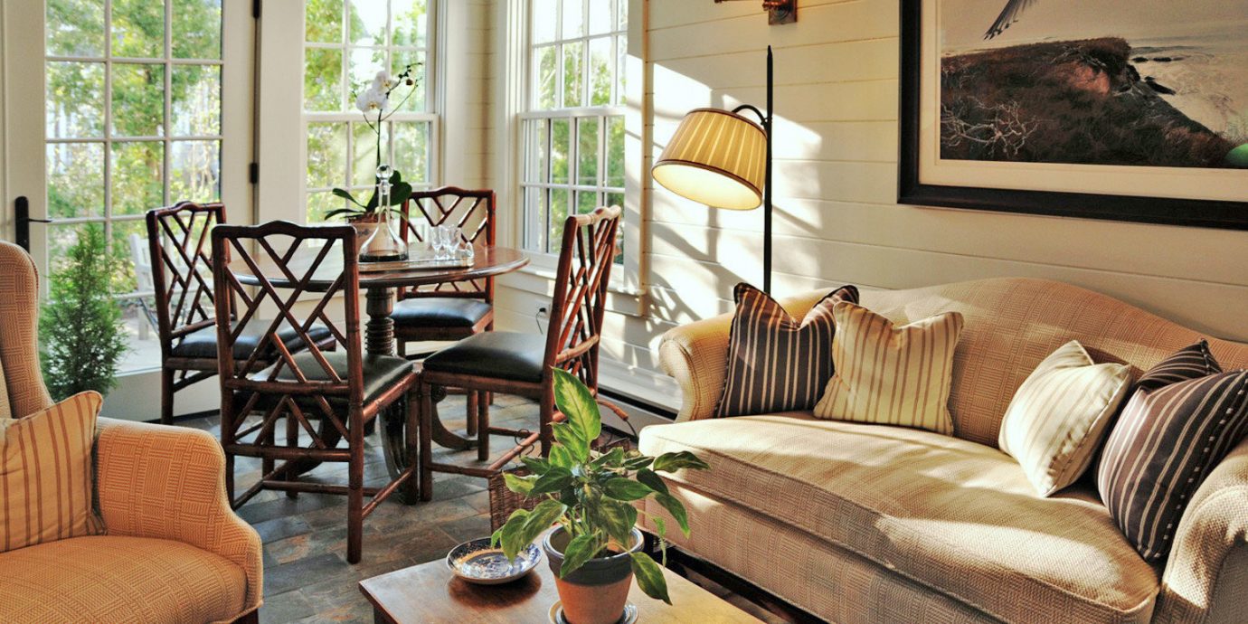 B&B Lounge Ocean sofa chair living room property home hardwood cottage Dining farmhouse