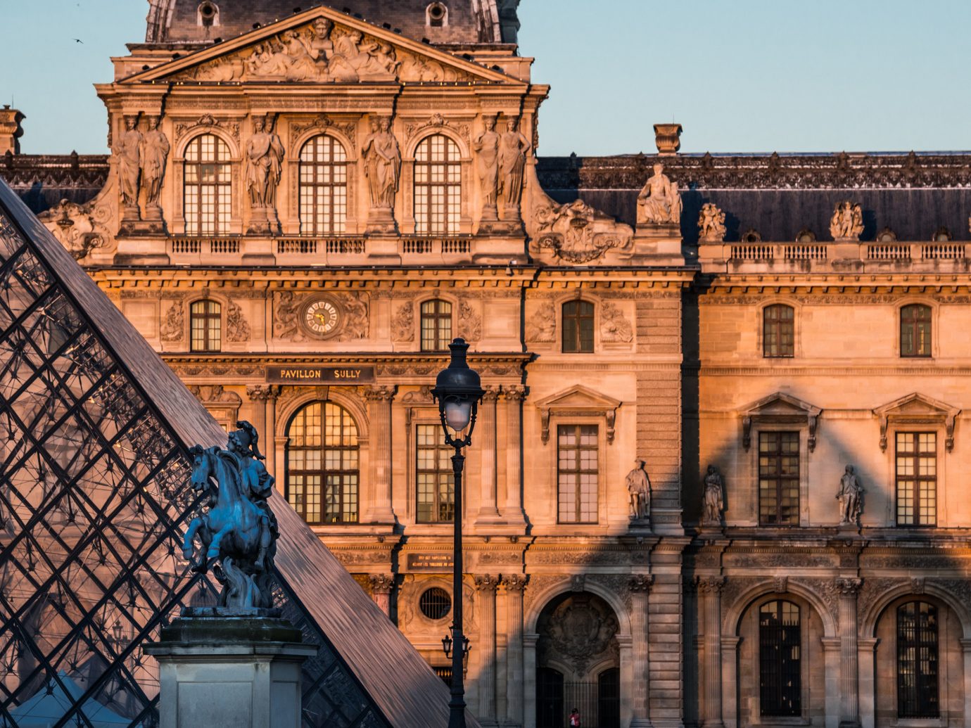 Exterior of Musee du Louvre in Paris