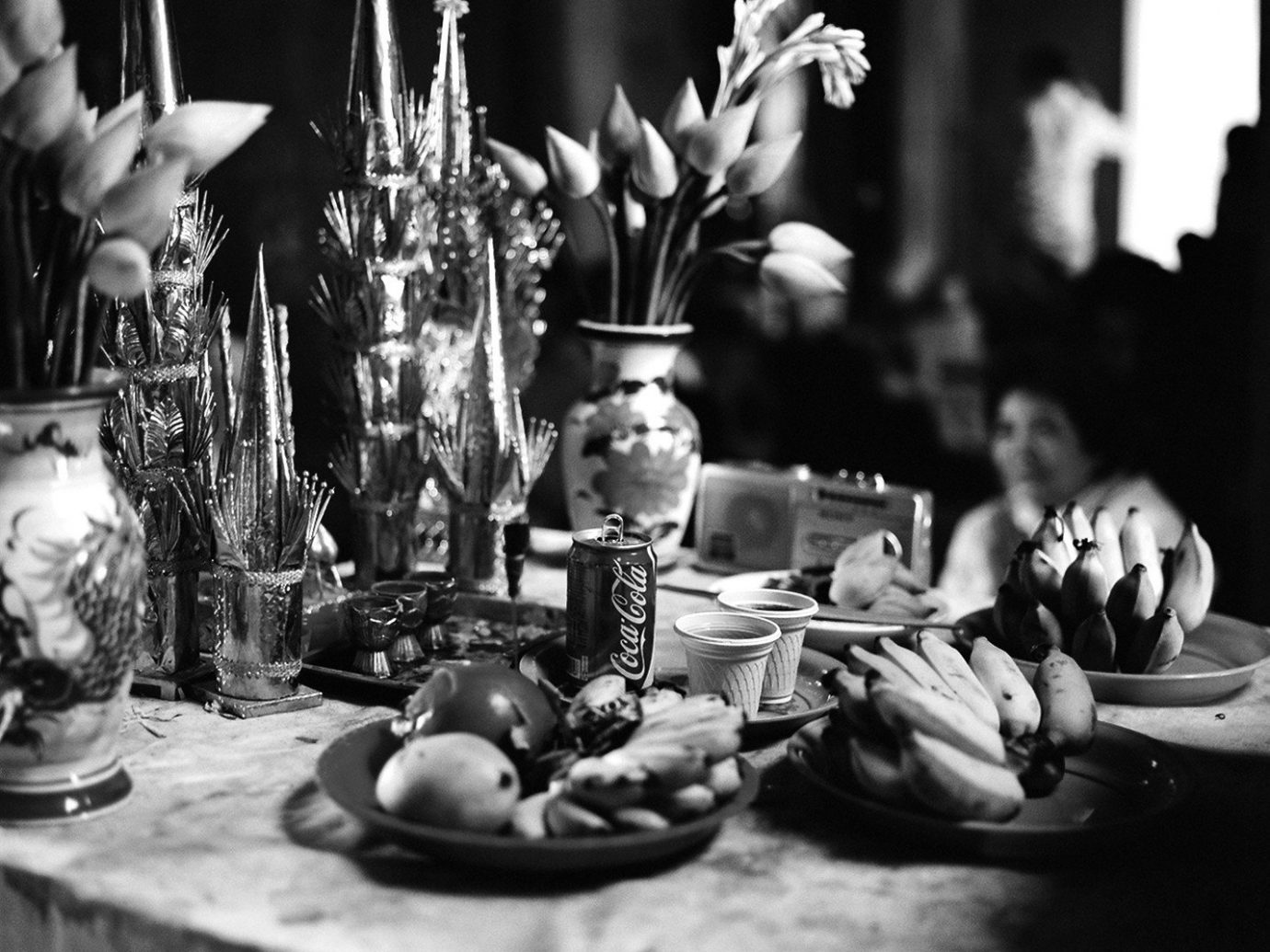 Offbeat table indoor photograph black and white photography monochrome monochrome photography flower set dining table