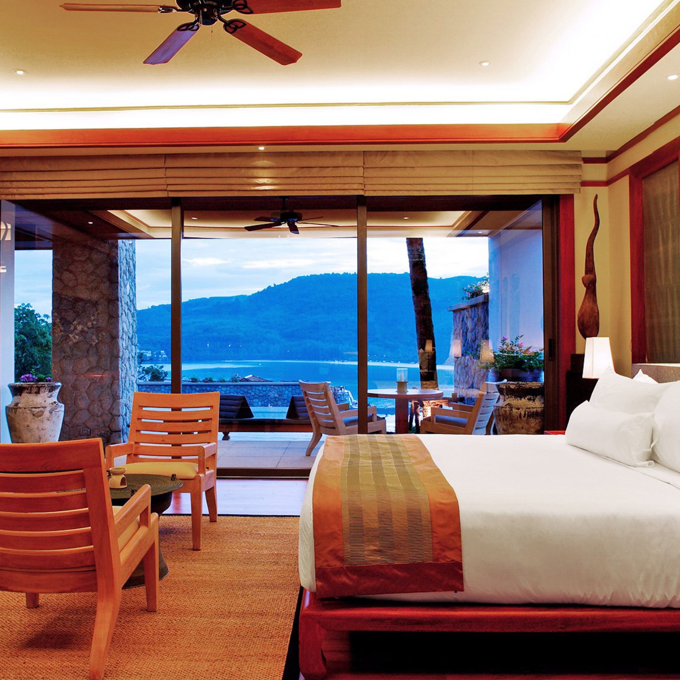 Balcony Beach Beachfront Bedroom Hotels Scenic views Tropical Waterfront Resort Suite restaurant Villa