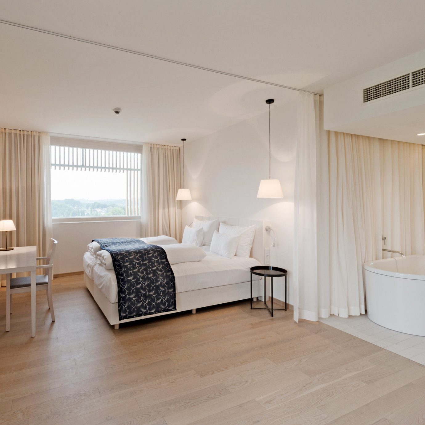 Bath Bedroom City Elegant Resort Scenic views Suite Vineyard property hardwood cottage hard
