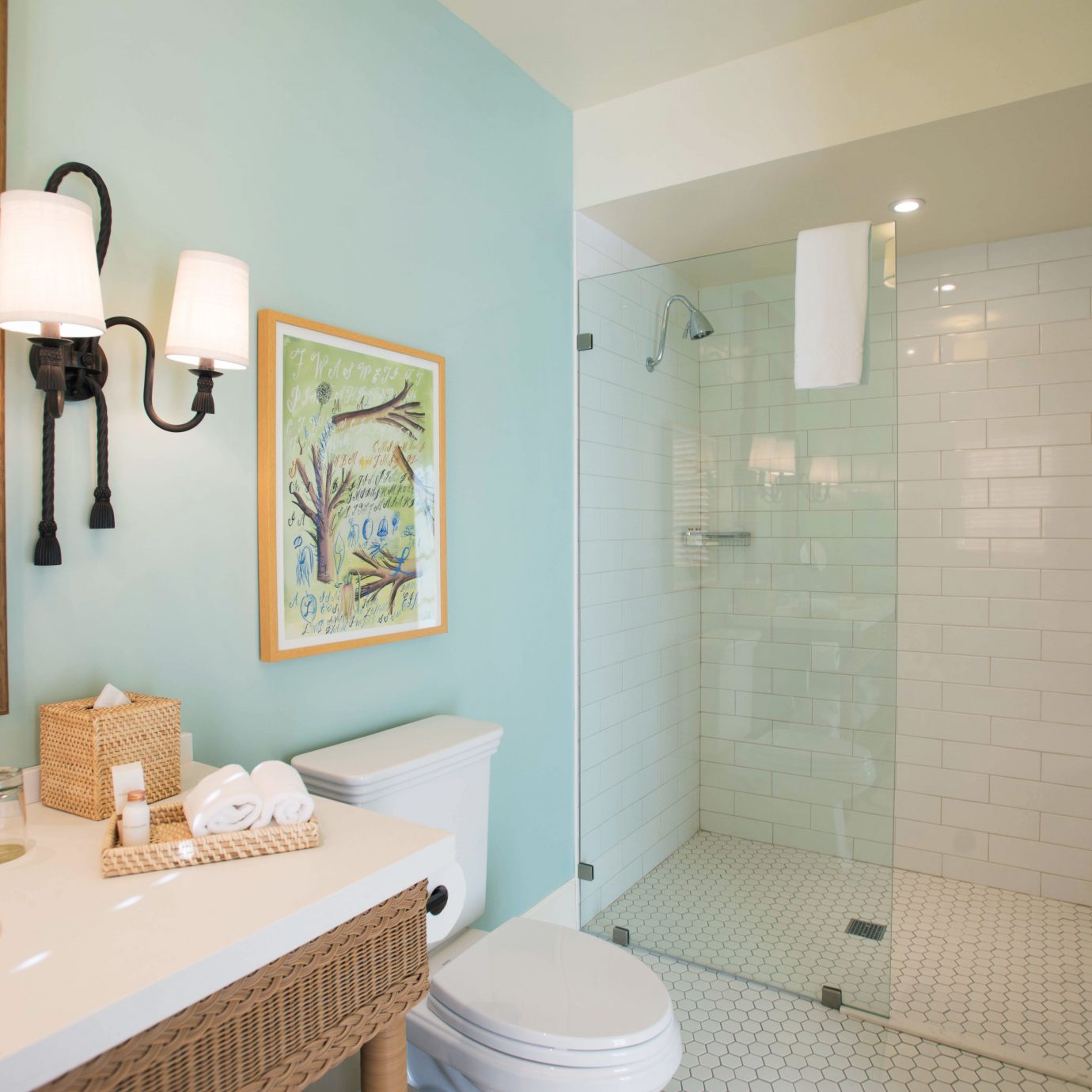 Bath Boutique Natural wonders Romance Wellness bathroom sink mirror property home toilet Suite plumbing fixture tub tile