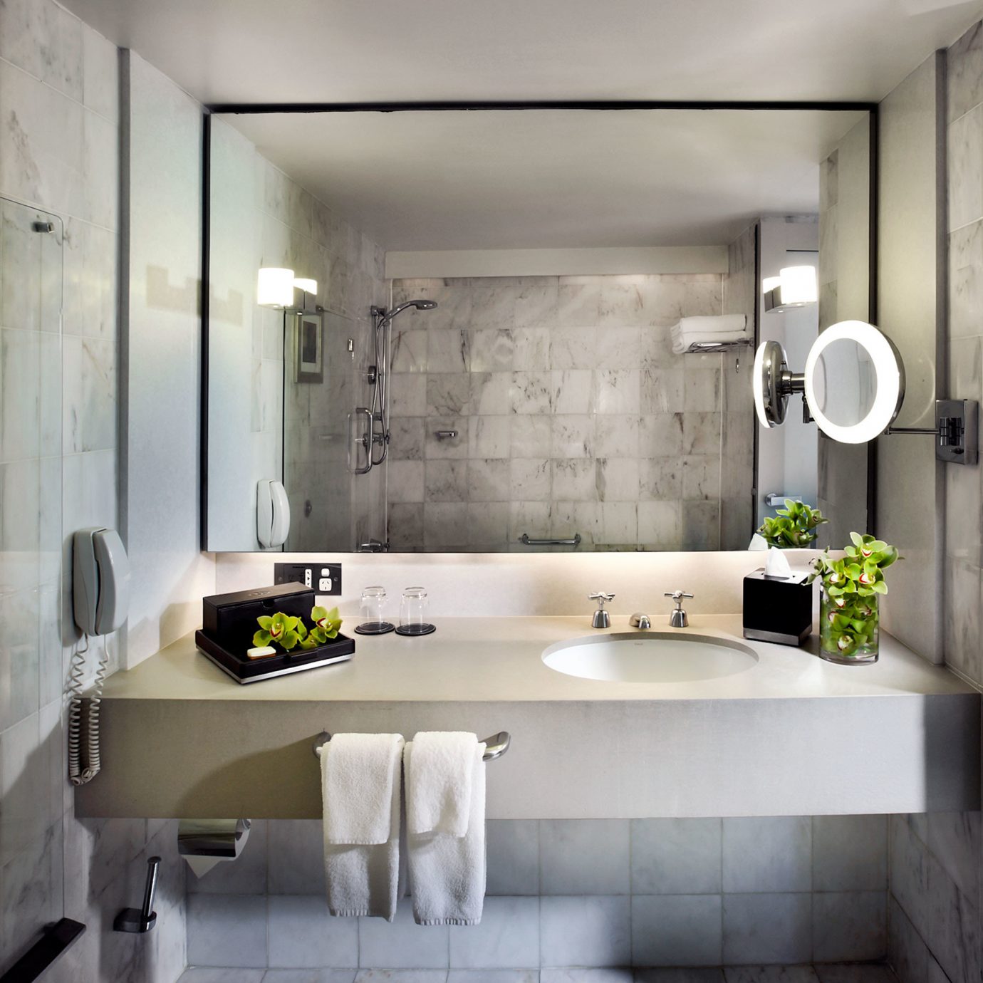 Bath Classic Resort bathroom property sink home plumbing fixture toilet bathtub tile flooring bidet tiled