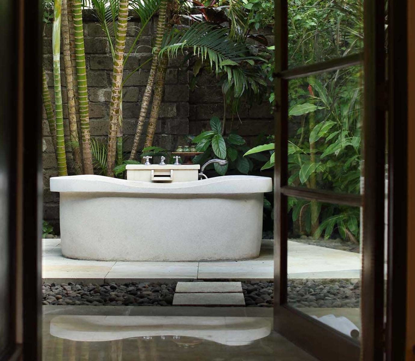 Bath Cultural Eco Elegant Jungle Outdoors Patio Resort house home bathroom swimming pool plumbing fixture plant