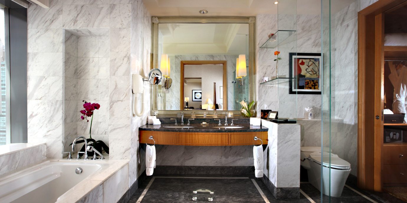 Bath property bathroom home cottage Suite mansion countertop Kitchen farmhouse cabinetry stone