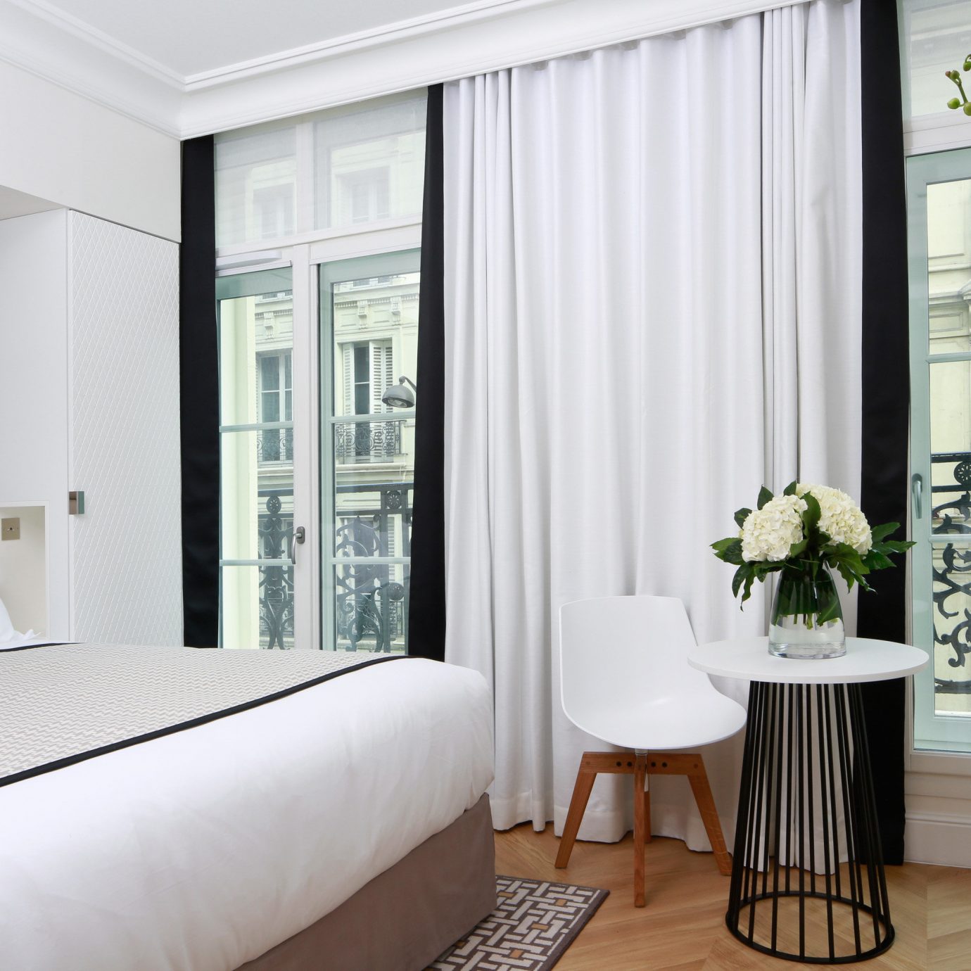 Bedroom City Hip Modern Trip Ideas property curtain home Suite window treatment textile cottage