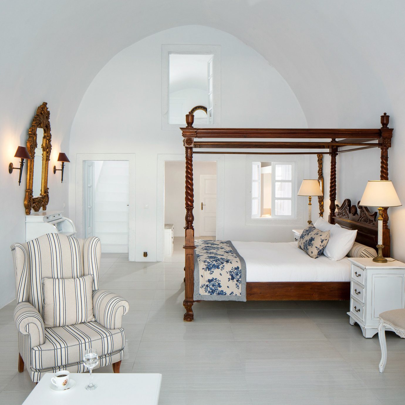 Bedroom Classic Elegant Honeymoon Luxury Romance Suite property living room home cottage