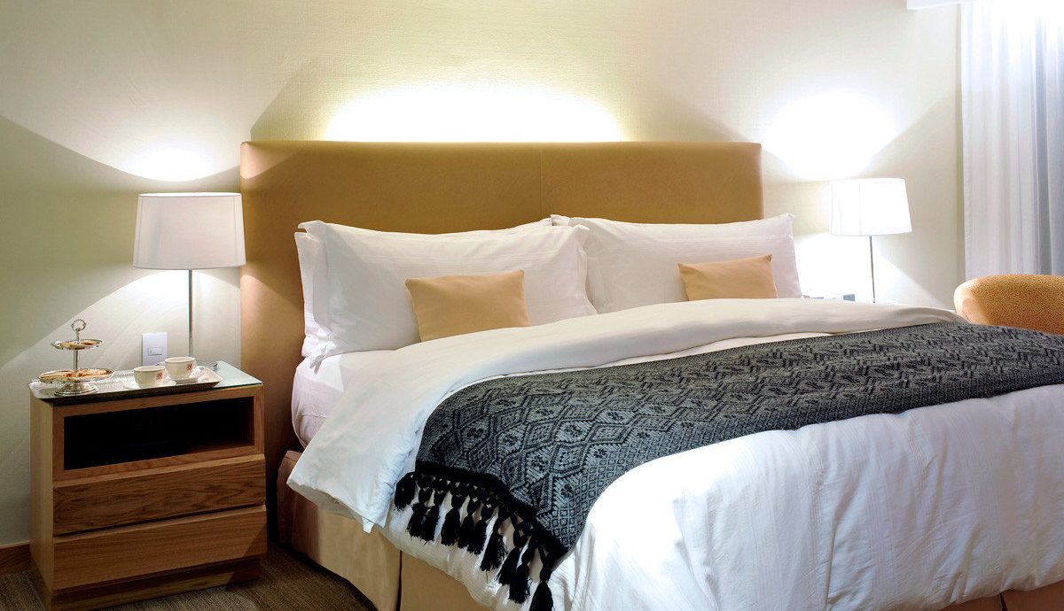 Bedroom Classic Resort Suite bed frame bed sheet cottage duvet cover pillow