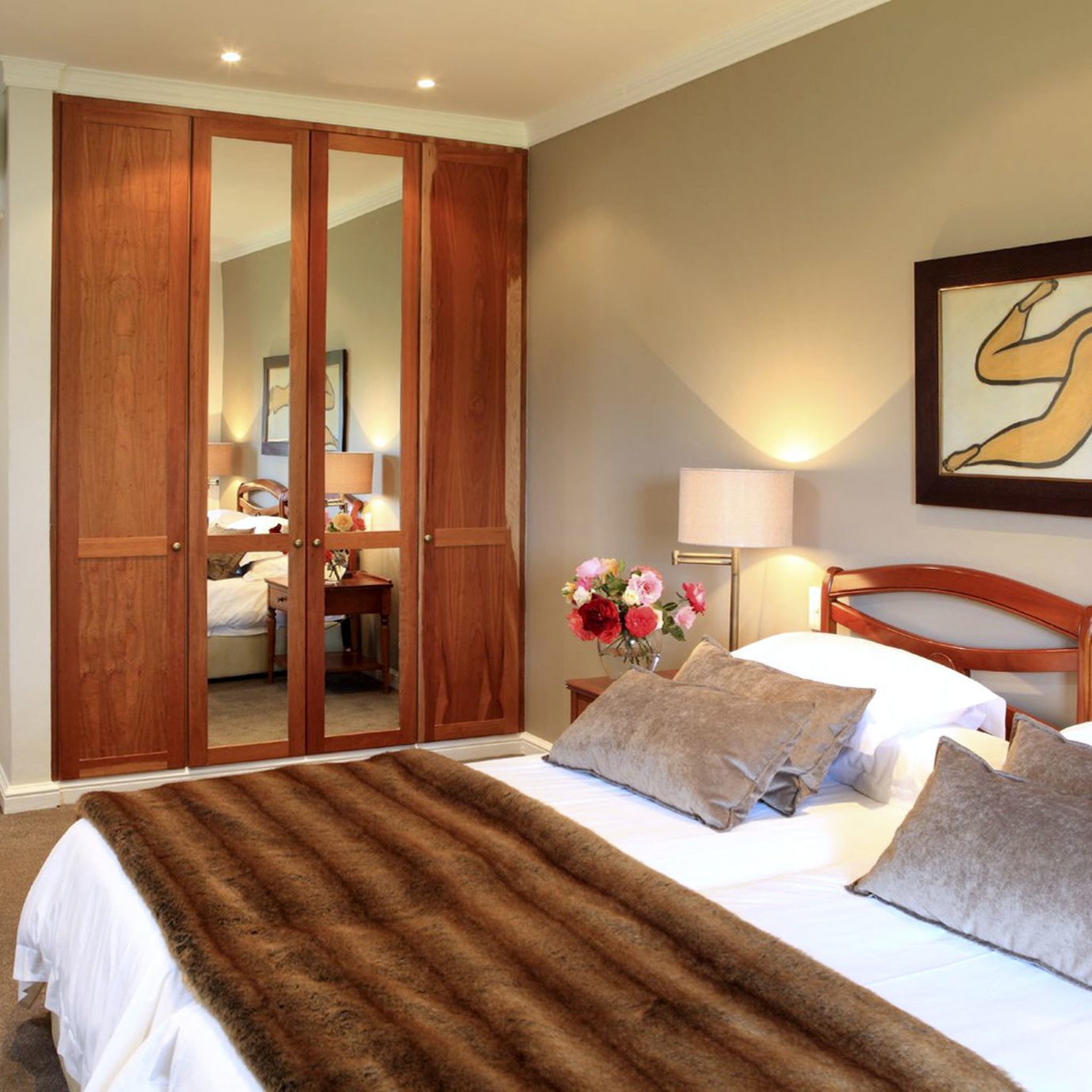 Bedroom Elegant Hip Luxury Modern Suite property hardwood cottage bed sheet