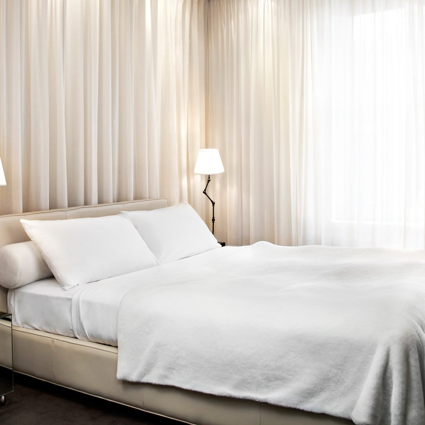 Bedroom Elegant Historic Modern curtain property white Suite cottage bed sheet