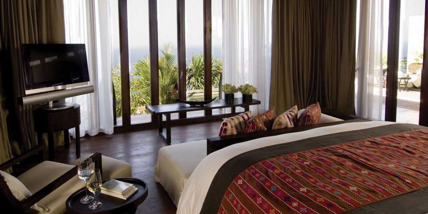 Bedroom Hip Luxury Modern Suite curtain chair property cottage home Resort living room condominium