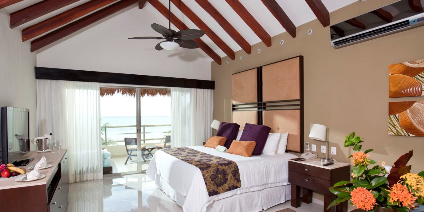 Bedroom Hotels Island Suite property Villa cottage living room home farmhouse Resort