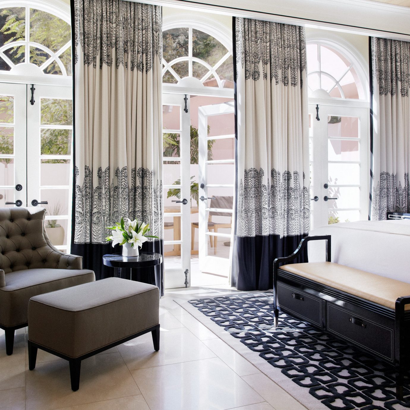 Bedroom Hotels Luxury Modern property living room home Suite condominium curtain