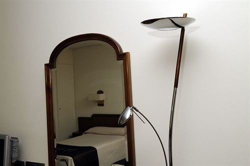 lighting plumbing fixture Bedroom