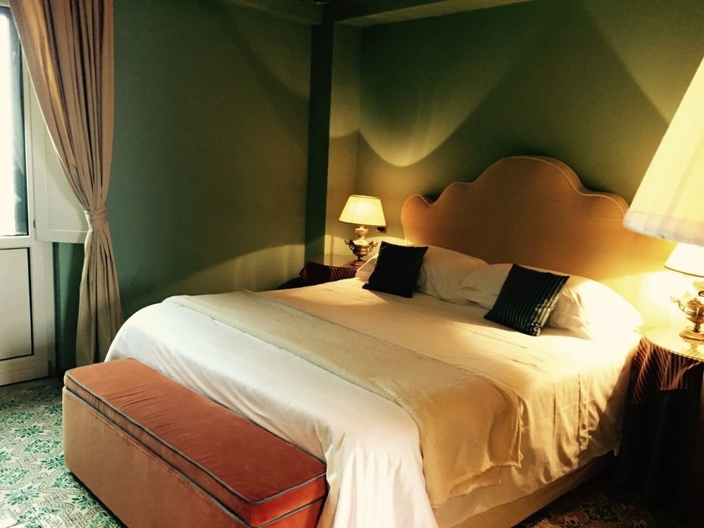Bedroom Suite night cottage bed sheet lamp