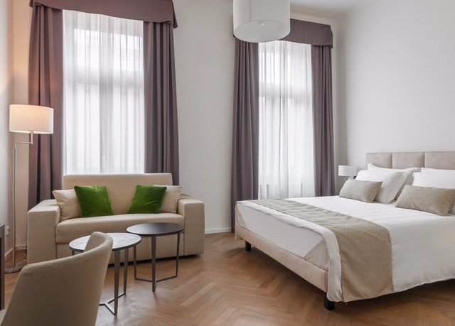 property Suite Bedroom living room condominium curtain home textile window treatment flat