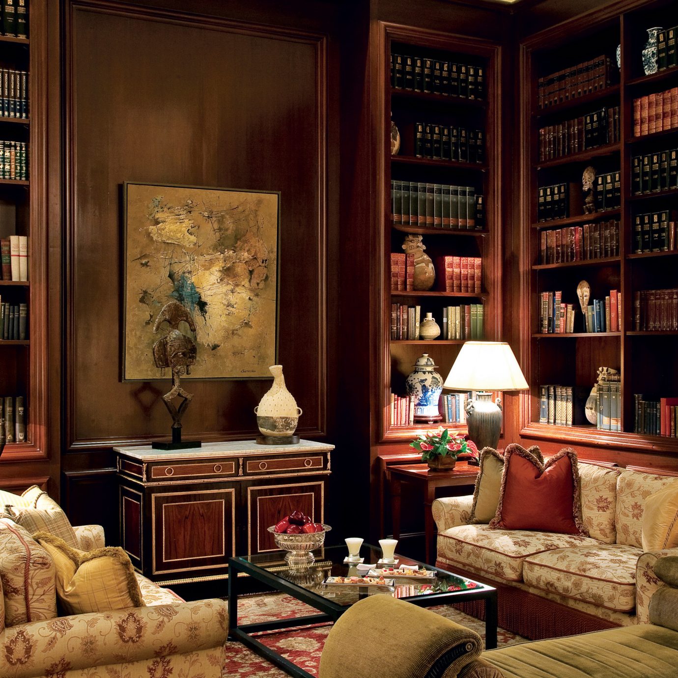 Boutique Hotels Historic Hotels Lounge Luxury living room shelf home cluttered