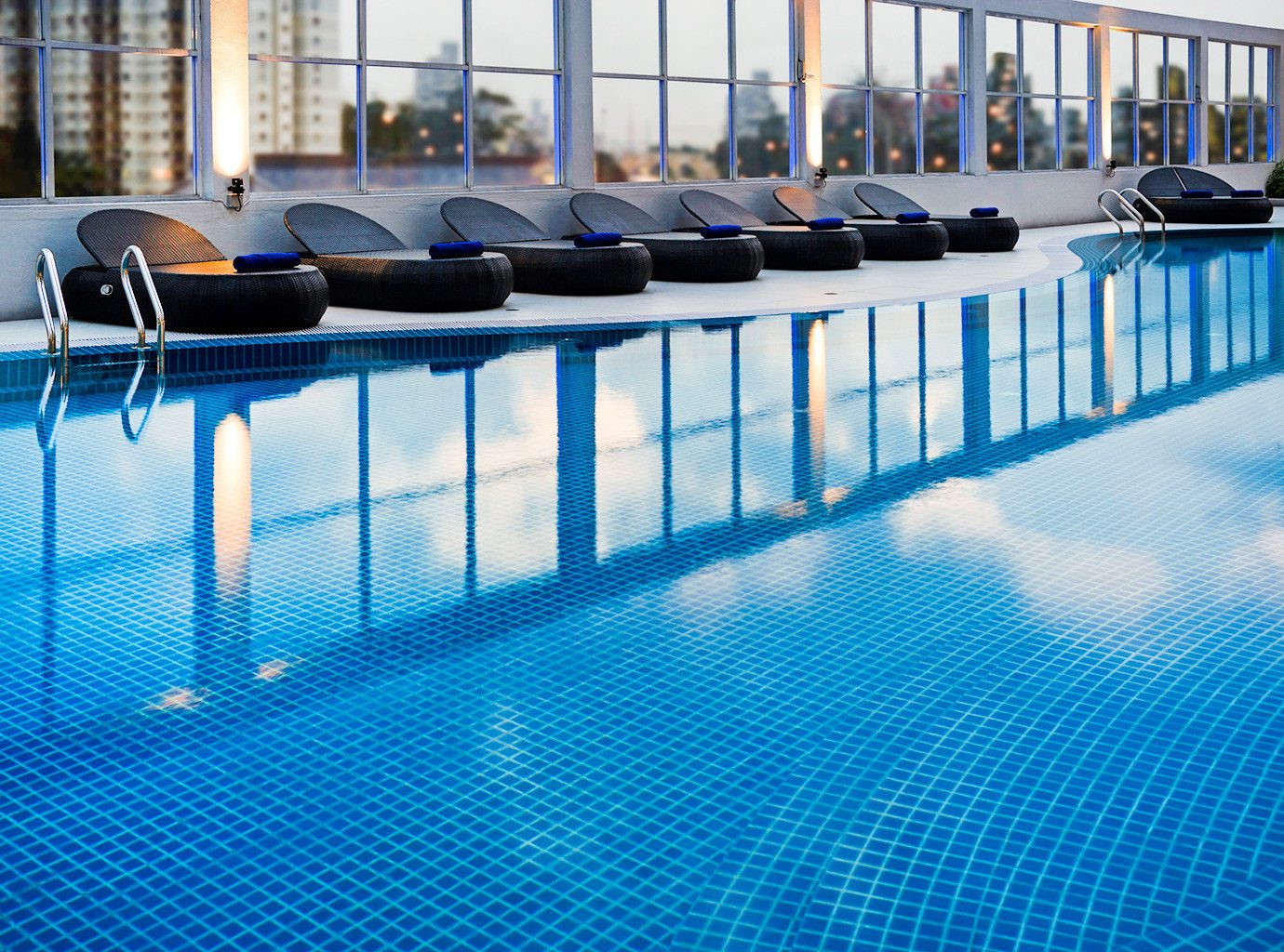 Business Modern Pool leisure swimming pool blue flooring lined