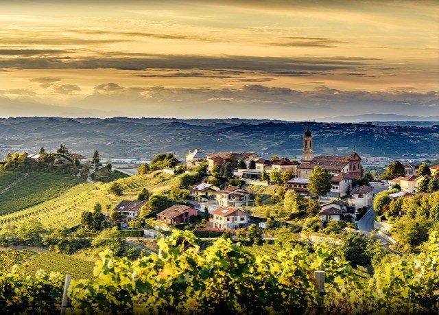 sky horizon photography Town Coast cityscape hill Nature cloud morning Sea landscape mountain rural area aerial photography skyline evening agriculture Sunset panorama sunlight overlooking shore