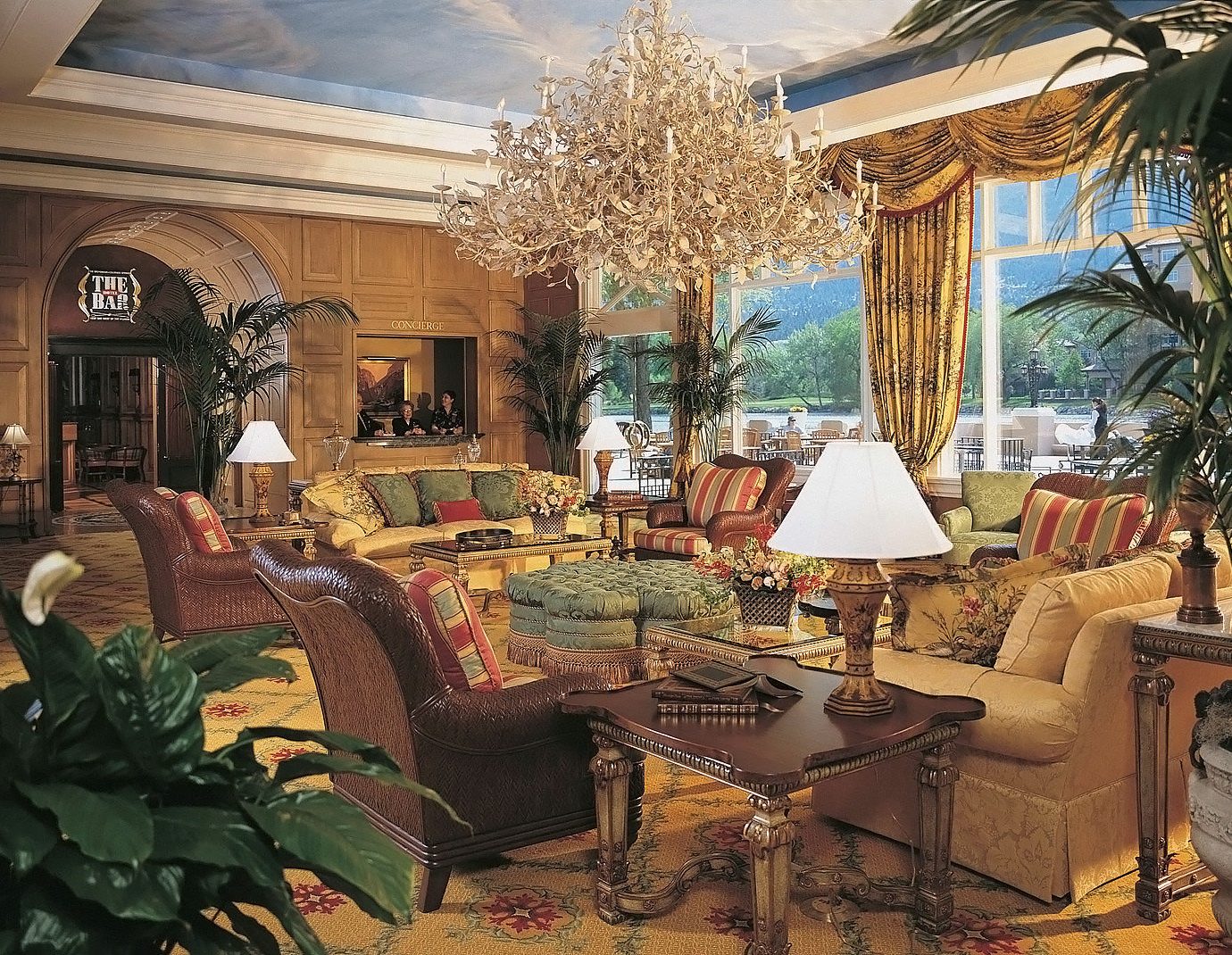 Lobby Lounge Resort Scenic views property building home house living room mansion Villa Courtyard palace