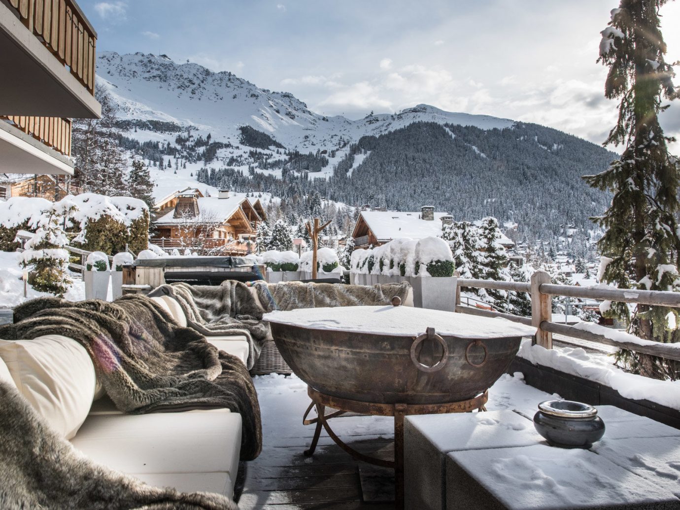 The Best Luxury Ski Resorts to Stay In This Winter  Jetsetter