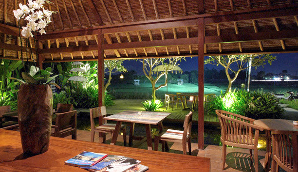 property Resort restaurant leisure outdoor structure Dining eco hotel dining table