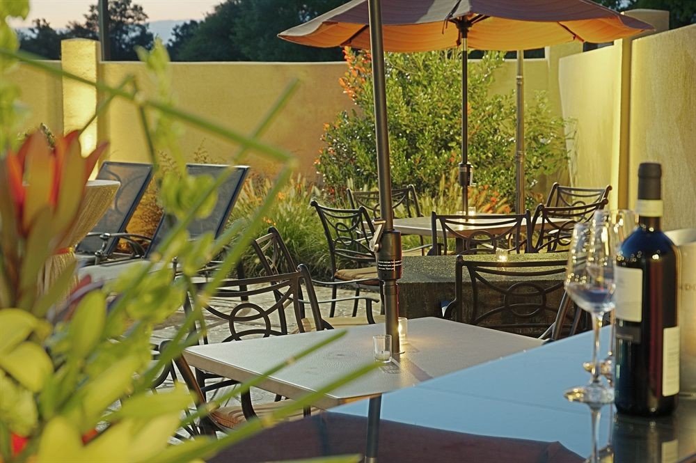 tree Dining restaurant Resort backyard Villa porch set dining table