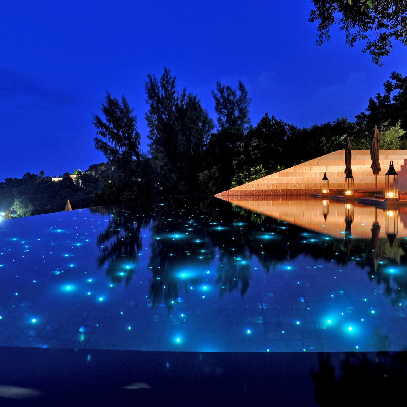 Elegant Luxury Modern Pool Romantic tree sky light night atmosphere of earth evening sunlight screenshot dusk