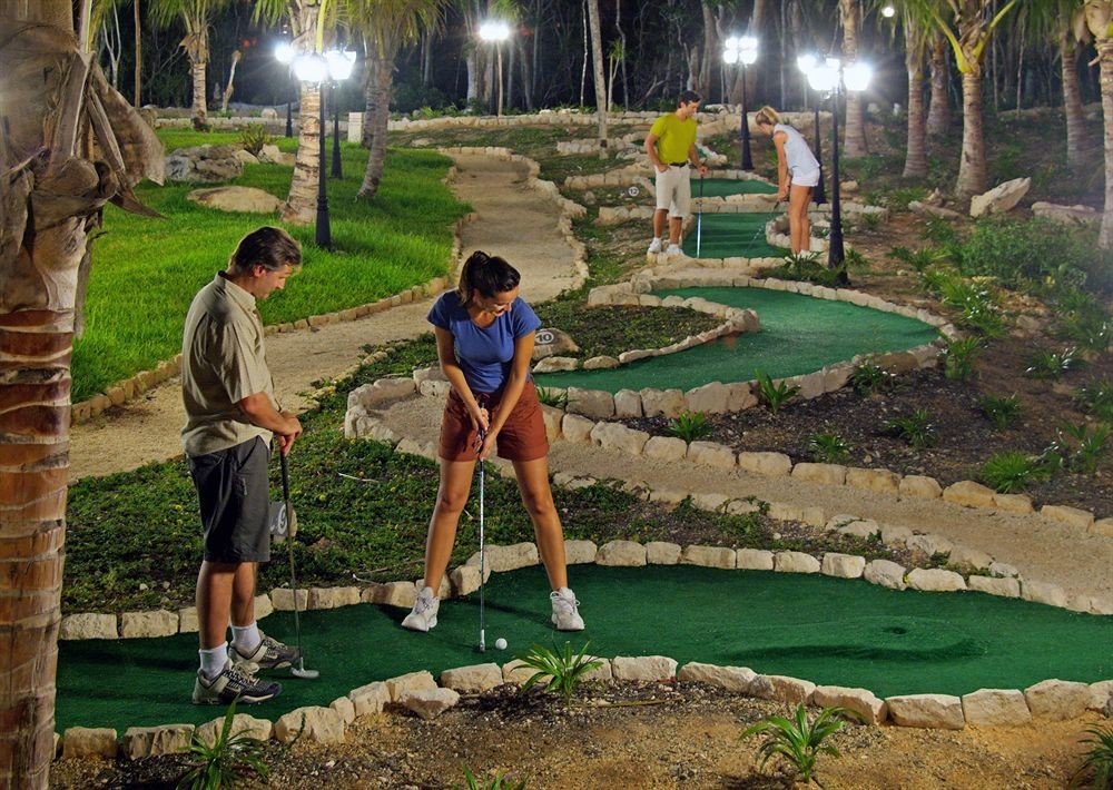 grass leisure athletic game Sport miniature golf Golf outdoor recreation sports recreation backyard Garden lawn