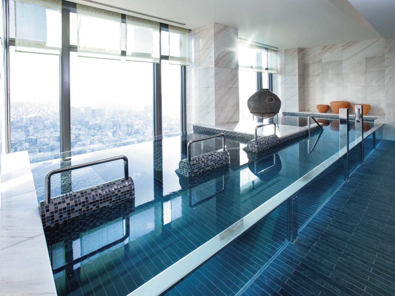 City Elegant Luxury Modern Pool Scenic views indoor floor swimming pool property room condominium ceiling interior design apartment