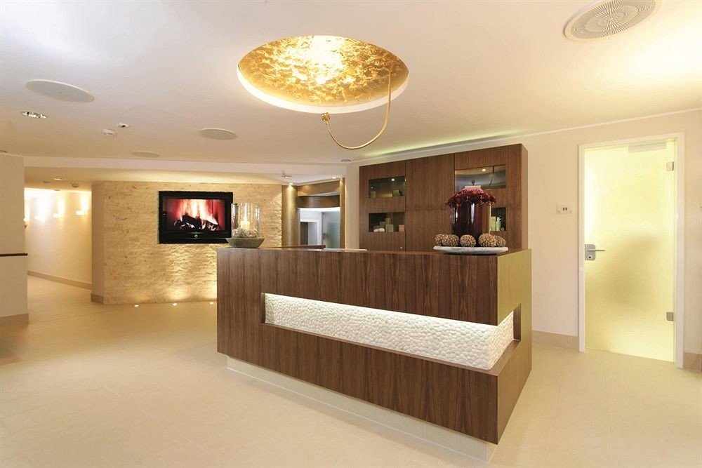 property Lobby home living room receptionist Modern flat Island