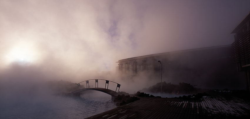 Budget Iceland Trip Ideas sky outdoor Fog mist atmospheric phenomenon weather atmosphere cloud darkness morning light dawn night atmosphere of earth haze clouds sunrise cloudy Nature evening sunlight traveling snow dusk wave dark day railroad