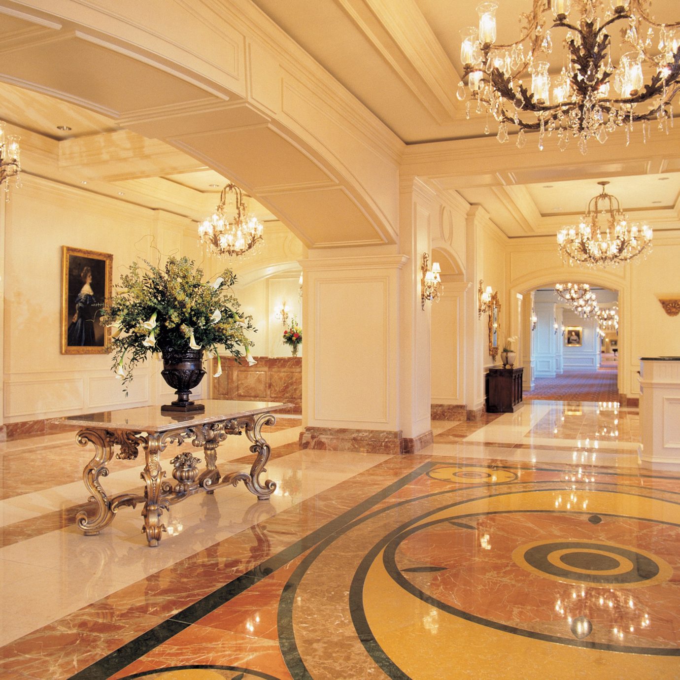 Lobby property function hall mansion ballroom palace flooring hall counter fancy
