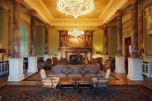 property mansion palace living room Lobby Villa chapel