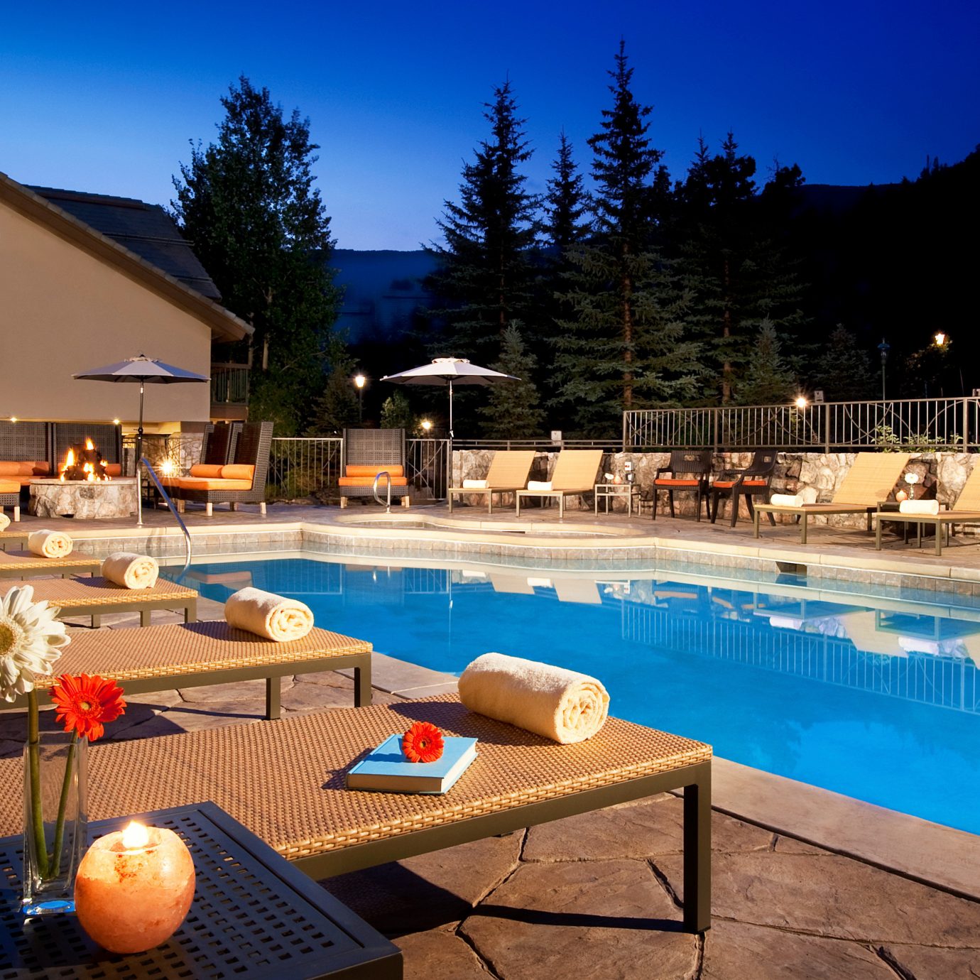 sky swimming pool leisure property Resort Pool home backyard Villa
