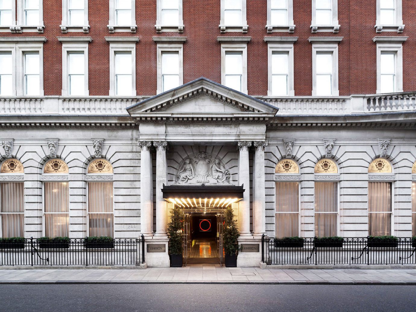 Architecture Boutique Hotels Buildings Exterior Historic London Romantic Hotels building outdoor facade palace government building tourist attraction synagogue tall stone