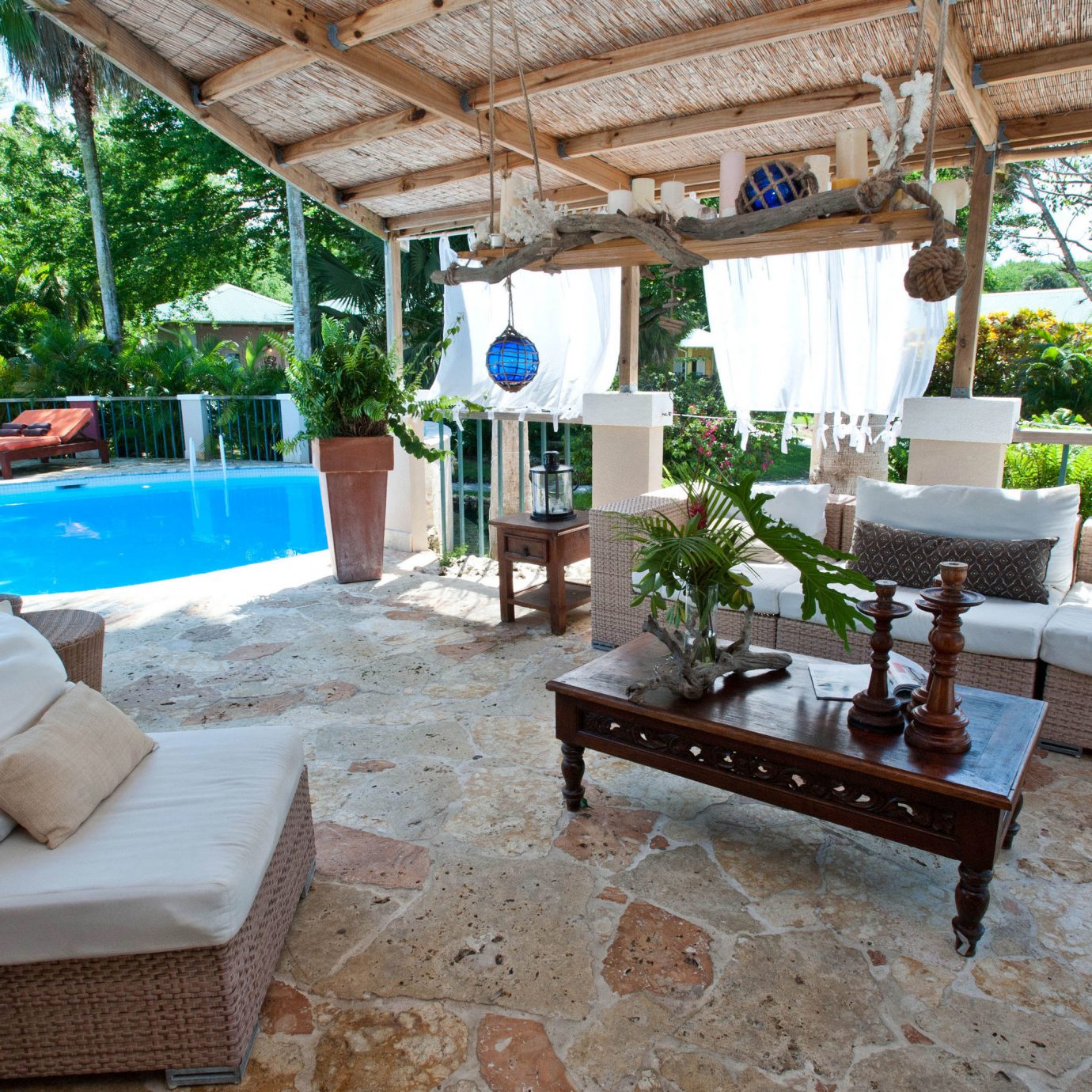 property Villa Resort swimming pool cottage home backyard hacienda living room mansion farmhouse eco hotel