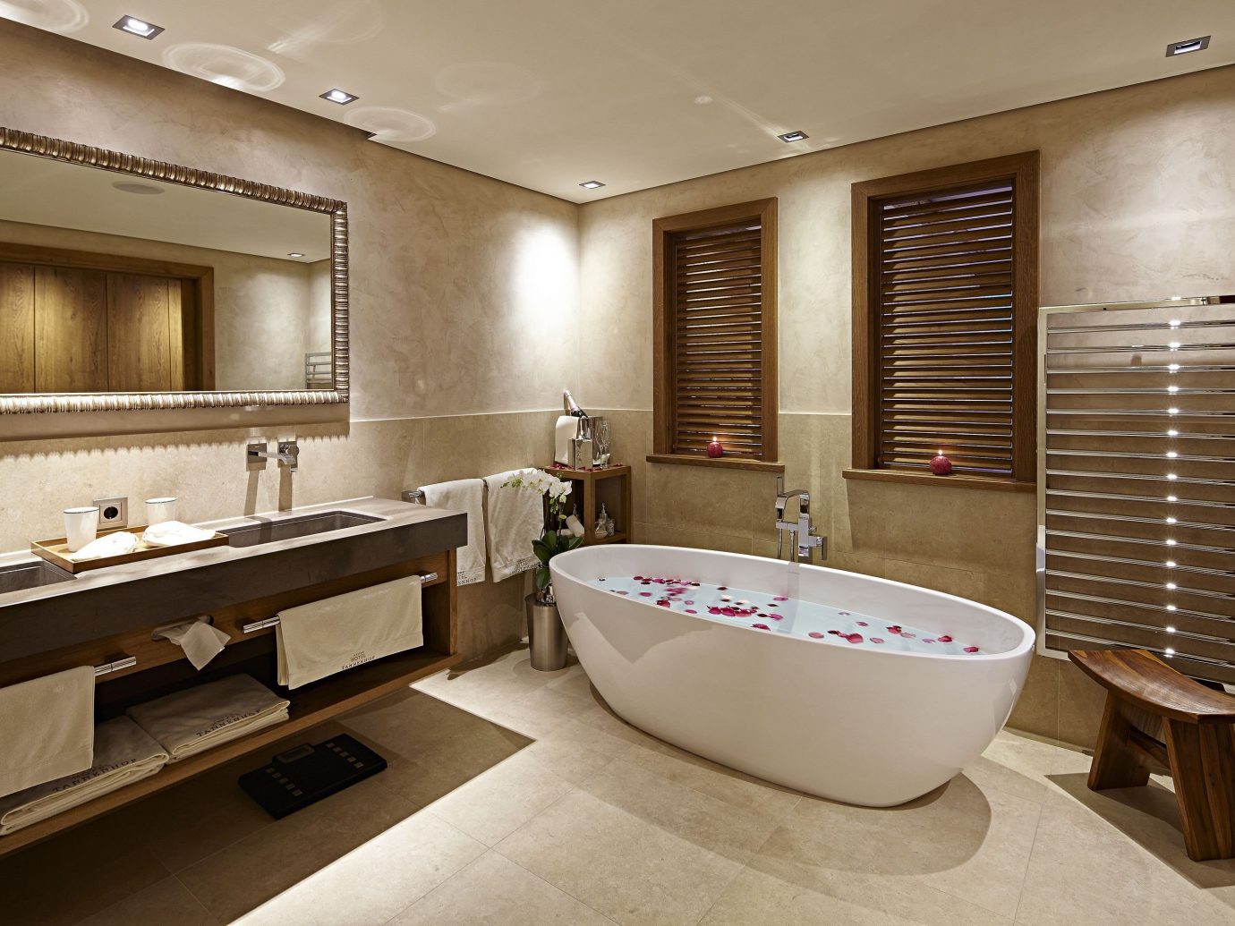 All-Inclusive Resorts Hotels indoor floor wall window room ceiling bathroom interior design Suite estate flooring sink interior designer tub Bath bathtub