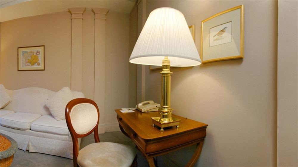 property Suite lighting home lamp cottage living room