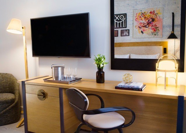 property living room office home desk Suite