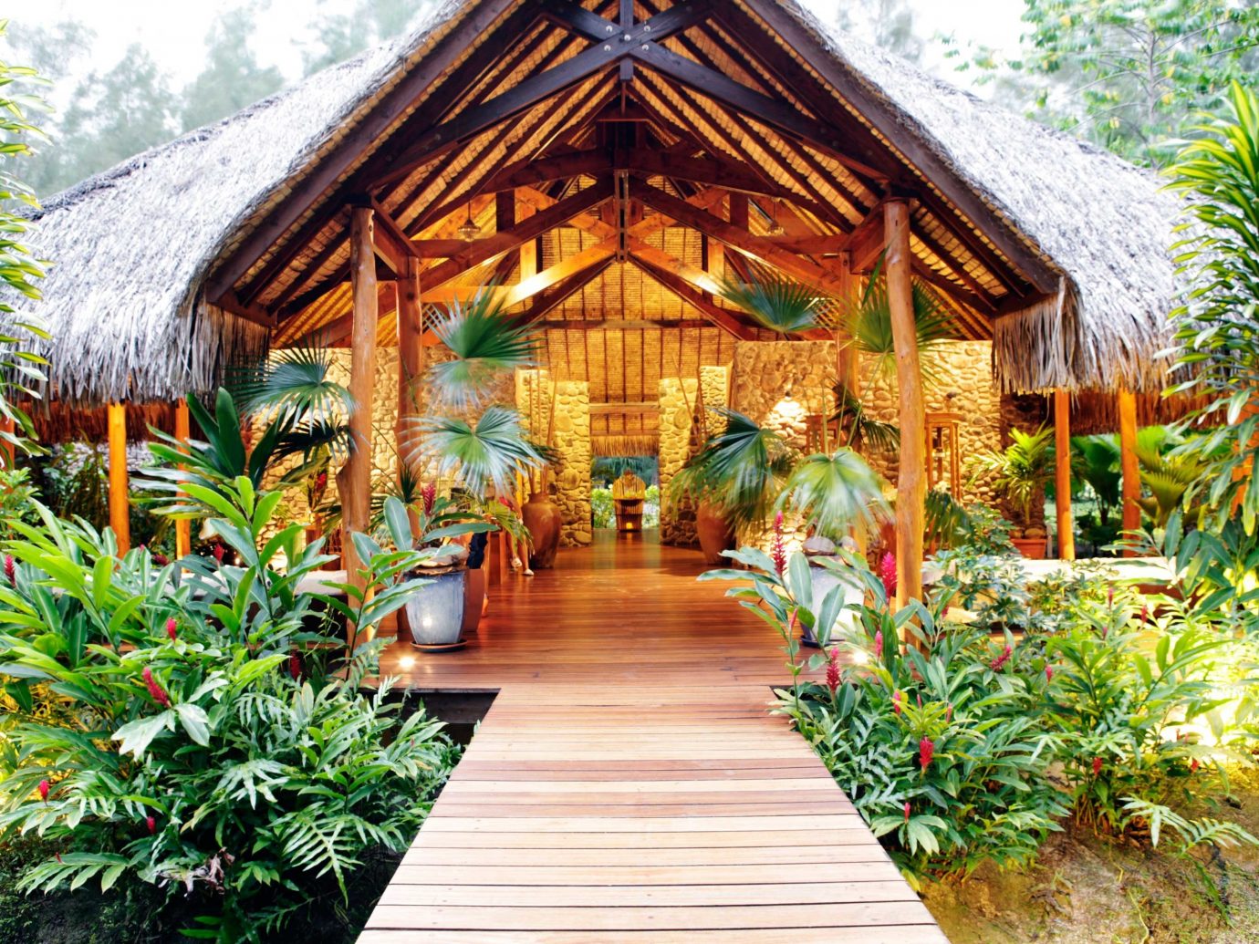 Eco Hotels Island Luxury Romance Spa Wellness tree outdoor building Resort plant Garden estate Courtyard greenhouse outdoor structure house cottage bushes