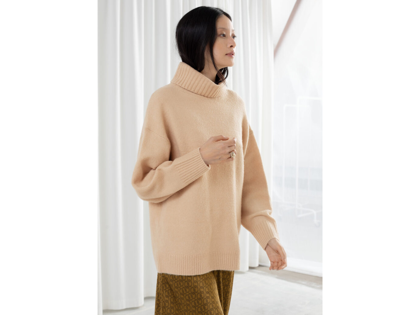 & Other Stories Slouchy Oversized Turtleneck Sweater
