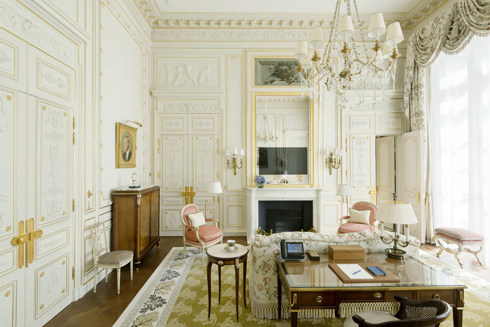 Living room at Ritz Paris